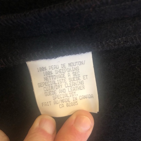 Vintage Epsilon Canada 100% Sheepskin Wool Vest with Clasps - Picture 7 of 8